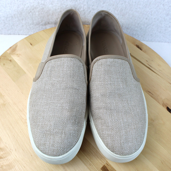 Vince Slip On Loafer Womens 8.5 Beige Shoe Comfort Career Preppy Modern - Picture 2 of 13